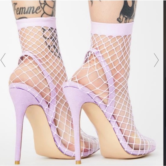 Public Desire - Lavender Fishnet Heels/Stilettos 💜Like New💜 Size 7/fits 7-8 - Picture 1 of 11